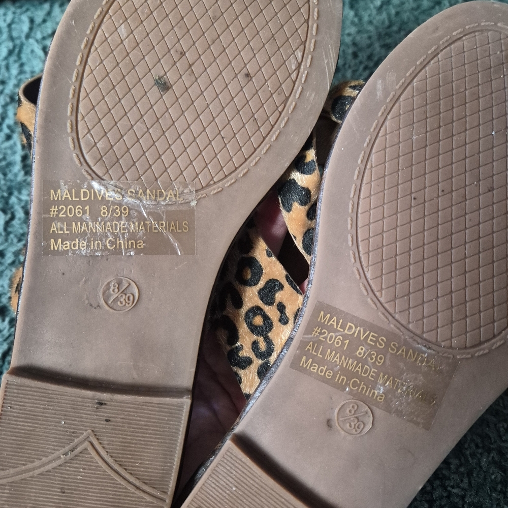 Seven7 Maldives Animal Print Sandals 8 - Picture 9 of 9